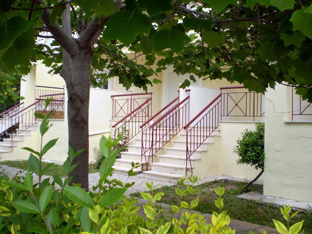Siviri Rental Houses エクステリア 写真